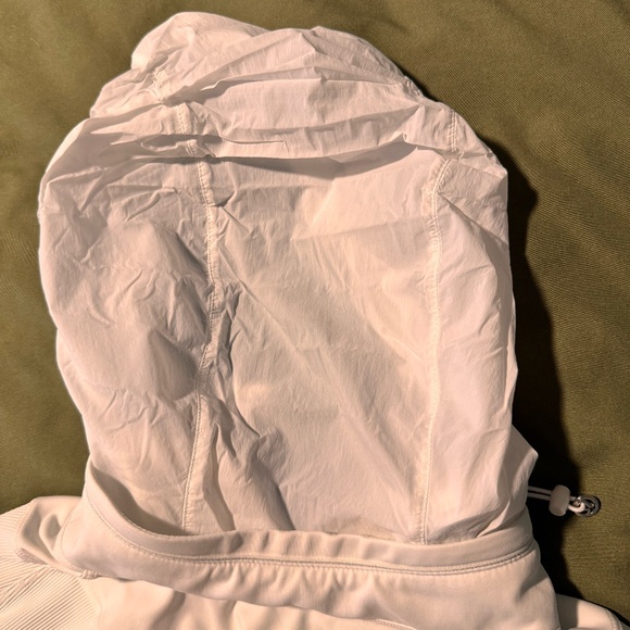 EUC - Lululemon Far and Free Jacket - Picture 8 of 8